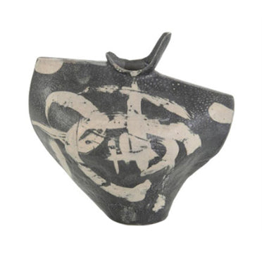 Jarrón negro irregular decorativo para interiores - Vilá Decoración - Muebles y decoración en Medellín y Colombia