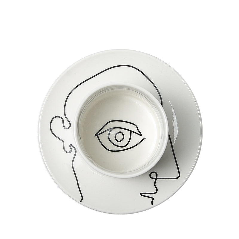 Juego taza y plato porcelana café blanco y negro - Vilá Decoración - Muebles y decoración en Medellín y Colombia