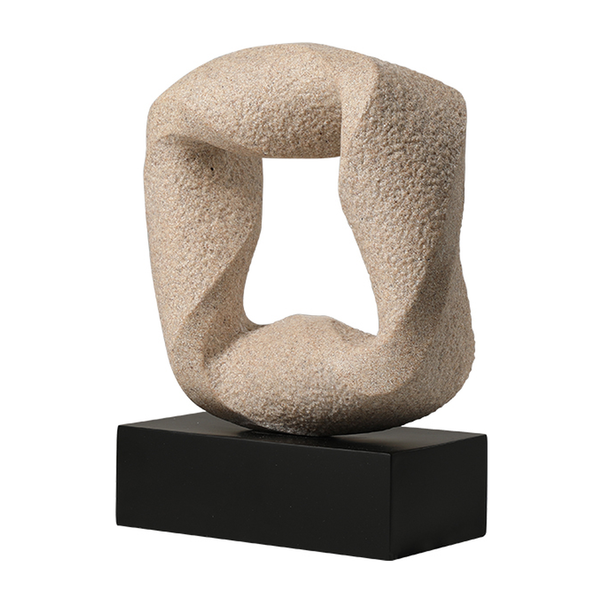 Escultura decorativa abstracta en resina beige, forma orgánica, sobre base negra rectangular, ideal