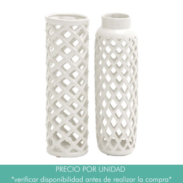 Jarrón blanco de cerámica con orificios rombo - Vilá Decoración - Muebles y decoración en Medellín y Colombia
