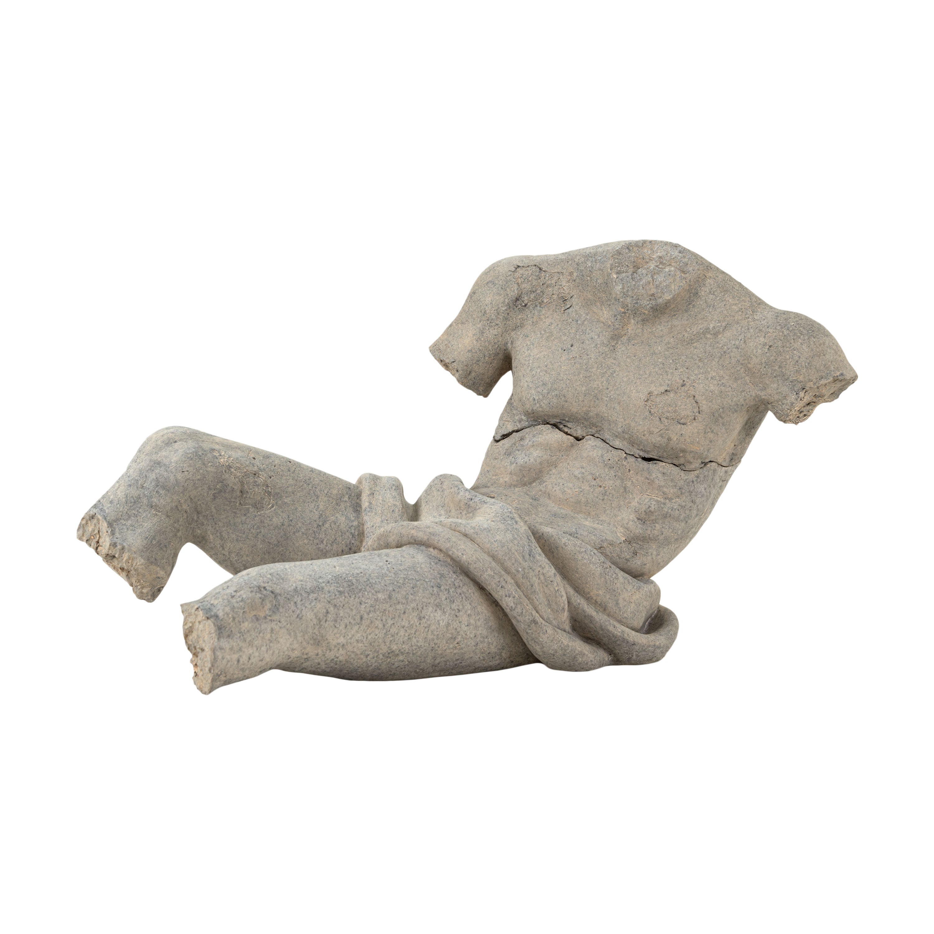 Escultura decorativa de torso humano en poliresina color gris, marca Vilá Decoración.