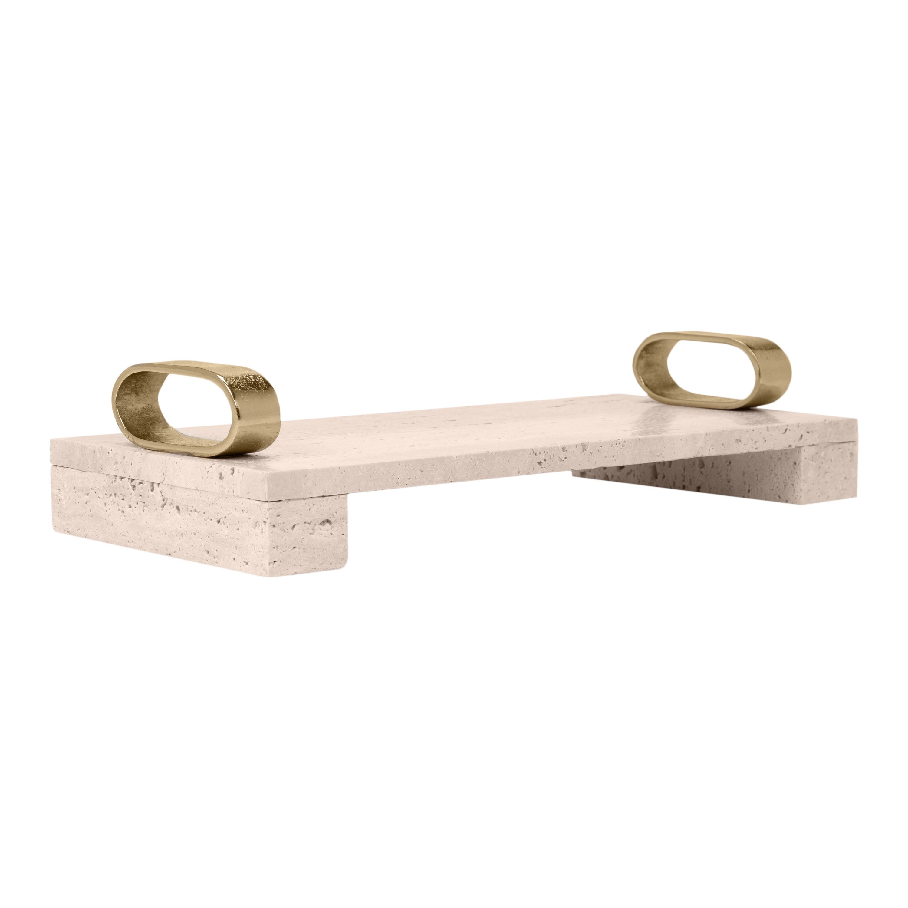 Bandeja Vilá Decoración de travertino con asas de aluminio color dorado.