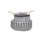 Canasta pequeña de tejido blanco y negro para organización - Vilá Decoración - Muebles y decoración en Medellín y Colombia