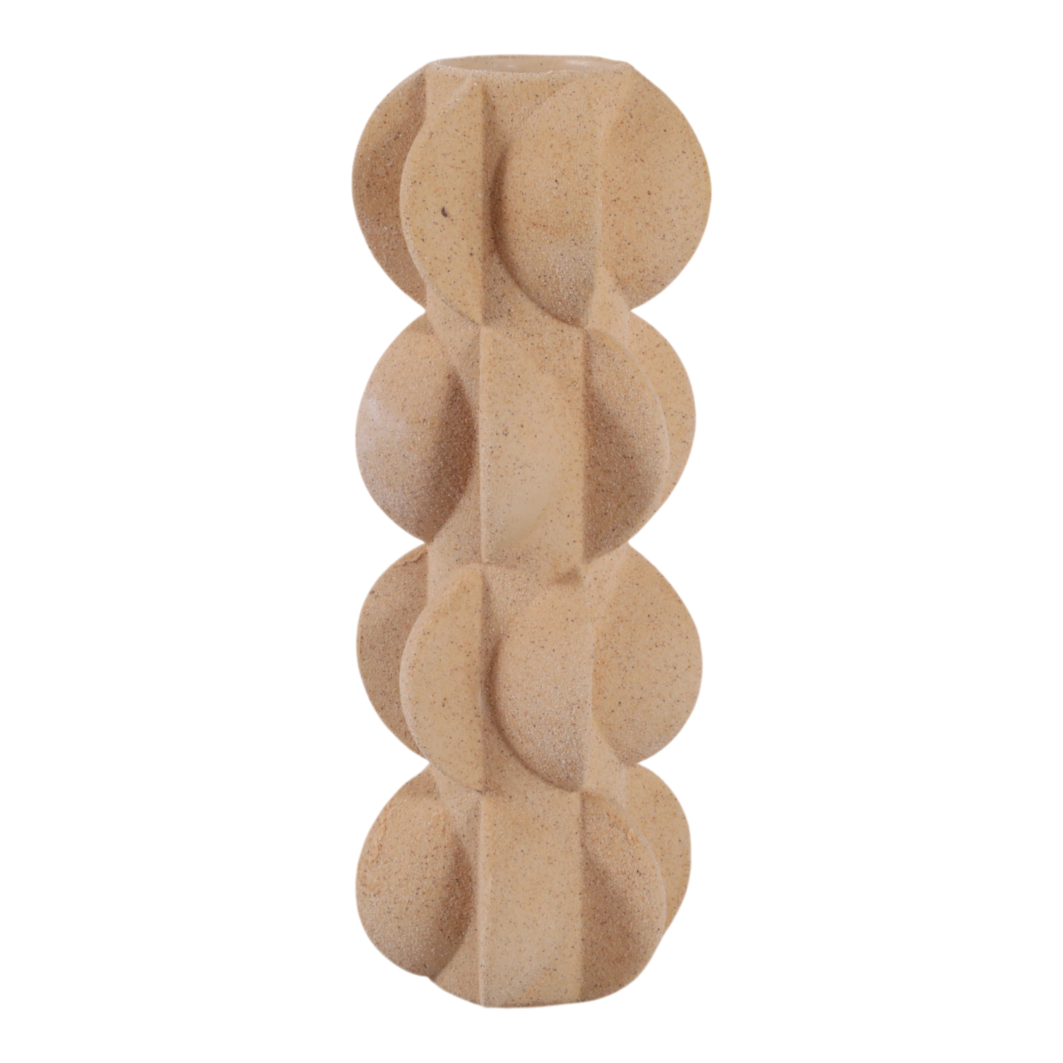 Jarrón decorativo moderno beige con textura geométrica y forma ondulada, vista de cerca.