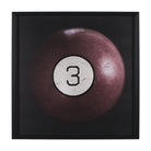 Cuadro de Vilá Decoración con impresión artística decográfica texturizada y embellecida a mano de una bola de billar número 3, sobre cartón y marco de poliresina.
