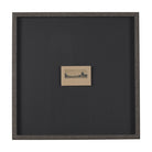 Cuadro de Vilá Decoración con impresión artística enmarcada bajo vidrio, papel, poliresina y cartón.