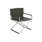 Silla de director plegable de lujo en cuero trenzado gris oscuro con estructura metálica plateada.