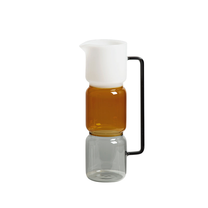 Jarrón moderno ámbar con mango funcional - Vilá Decoración - Muebles y decoración en Medellín y Colombia