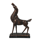 Escultura "Caballo Alado" de 37 cm en resina con acabado bronce, base de mármol negra veteada