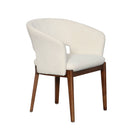 Silla de comedor crema con base de madera - Vilá Decoración - Muebles y decoración en Medellín y Colombia